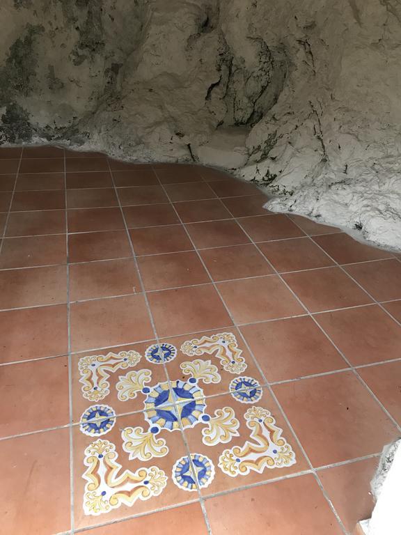 Le Due Porte Майори Экстерьер фото